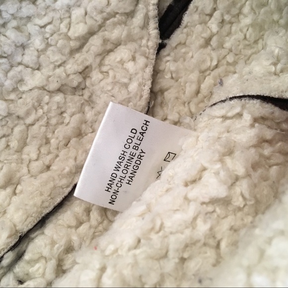 FAUX LEATHER & FAUX FUR SHERPA WINTER COAT - Picture 5 of 9